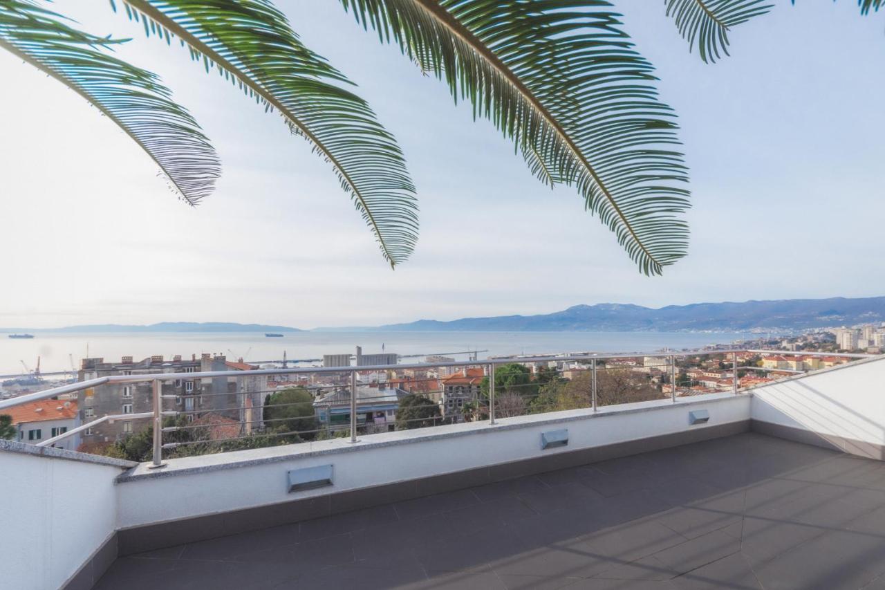 Penthouse Belvedere City View With Private Parking Rijeka Eksteriør bilde